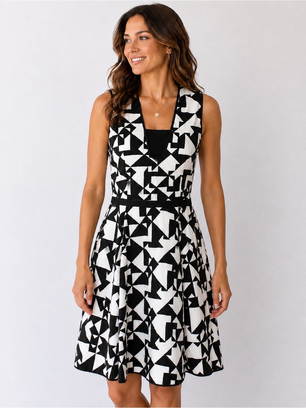 Hunter Bell Black and White Geometric Dress New